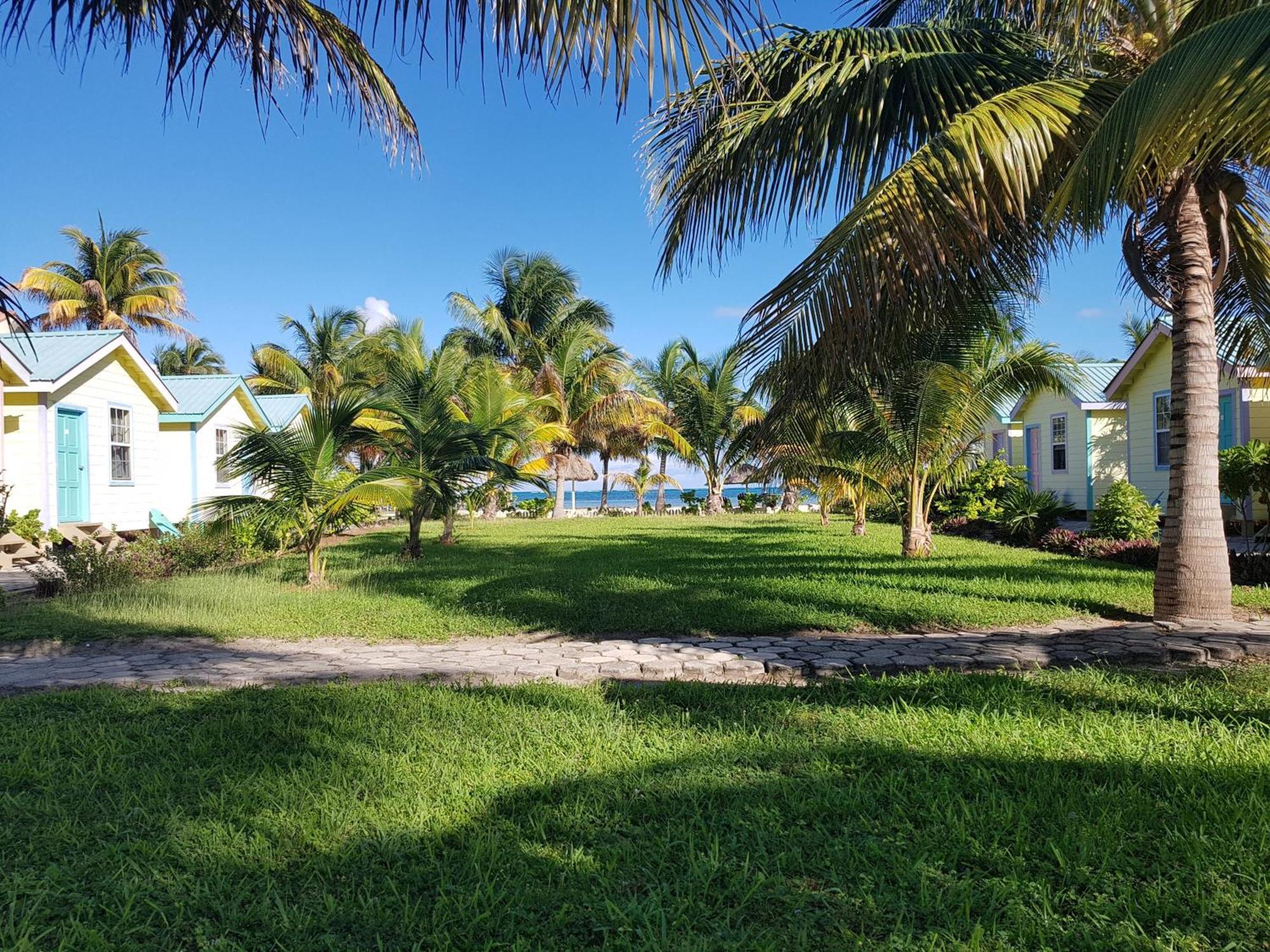 Royal Caribbean Resort San Pedro  Exterior foto